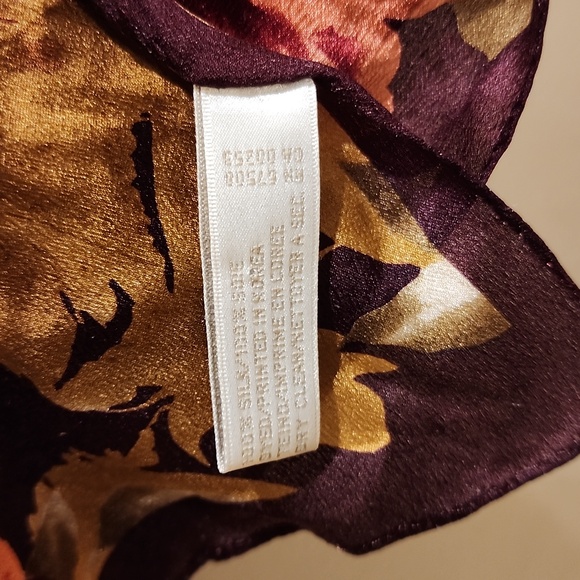 Jones New York Silk scarf - Picture 5 of 6